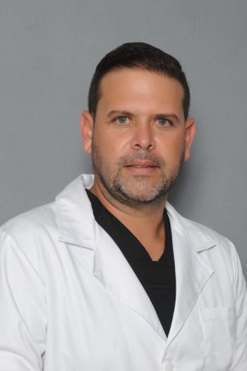 Dr. Hebert Quintero